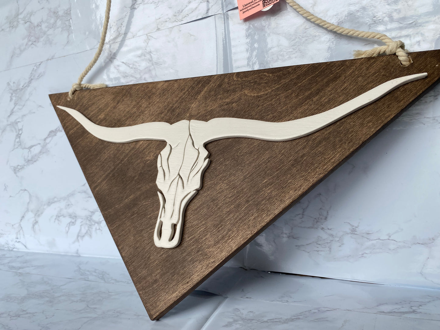 Dark walnut + Warm White -Longhorn