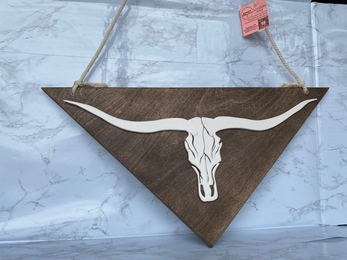 Dark walnut + Warm White -Longhorn