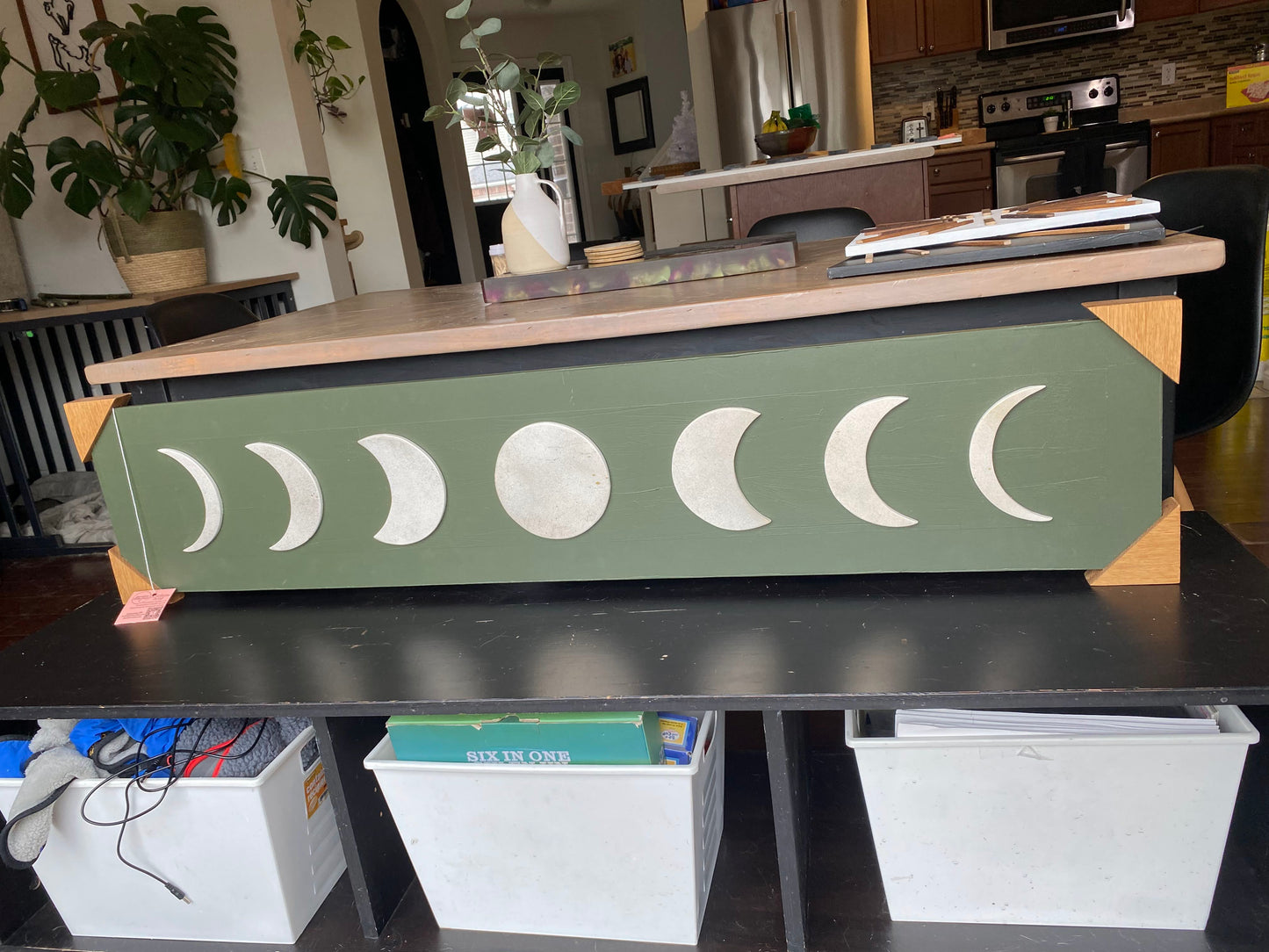 4’ moonphase-Green & Ash Wood